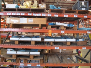 LOT TO INCLUDE BUT NOT LIMITED TO: (20) STUDS, DOUBLE ENDED TYPE, 1-1/2" SIZE, STEEL MATERIAL, INLET NOZZLE KIND, (4) SCREWS, 1-1/4" SIZE, HEX FLANGE HEAD, STEEL MATERIAL, (2) SCREW, 2" SIZE, HEX FLANGE HEAD, STEEL MATERIAL, (24) WASHERS, FLAT TYPE, 1-1/2" NOMINAL SIZE, STEEL MATERIAL, ROUND SHAPE, (14) SCREWS, 2" SIZE, HEX FLANGE HEAD, STEEL MATERIAL, (4) SCREW, 1-3/4" SIZE, HEX FLANGE HEAD, STEEL MATERIAL. LOADING & HANDLING FEE $15-4191